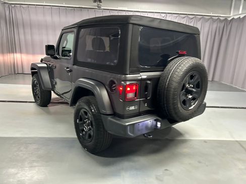 Used 2024 Jeep Wrangler Sport image 5