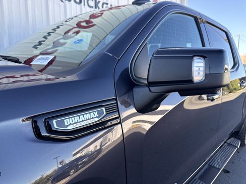 Used 2025 GMC Sierra 1500 Elevation image 8