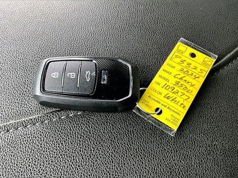 Used 2024 Chevrolet Silverado 3500 LT w/ Convenience Package image 36