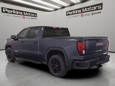 Used 2025 GMC Sierra 1500 Elevation w/ Preferred Package AWD/4WD image 3