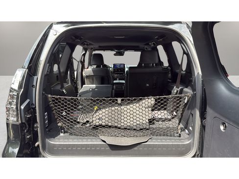 Used 2023 Lexus GX 460 Premium AWD/4WD image 19