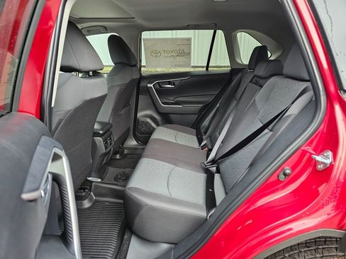 New 2025 Toyota RAV4 XLE image 8