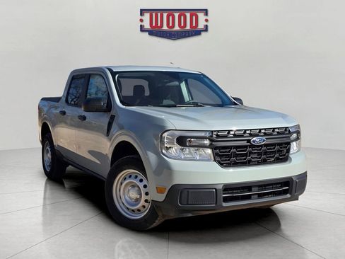 Used 2022 Ford Maverick XL image 1