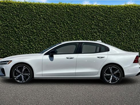 Used 2024 Volvo S60 B5 Plus w/ Climate Package AWD/4WD image 7