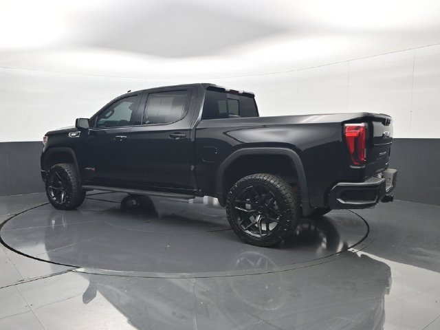 Used 2025 GMC Sierra 1500 AT4 w/ AT4 Premium Package AWD/4WD image 7
