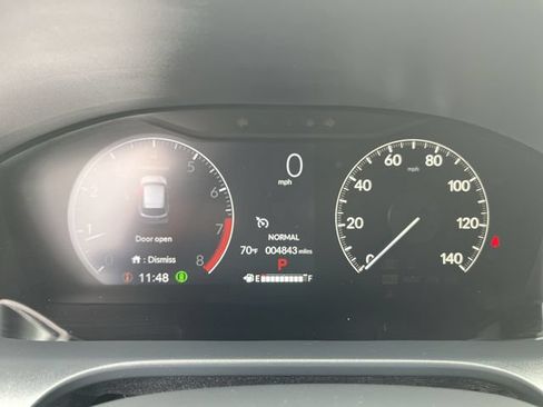 Used 2025 Honda HR-V Sport image 12