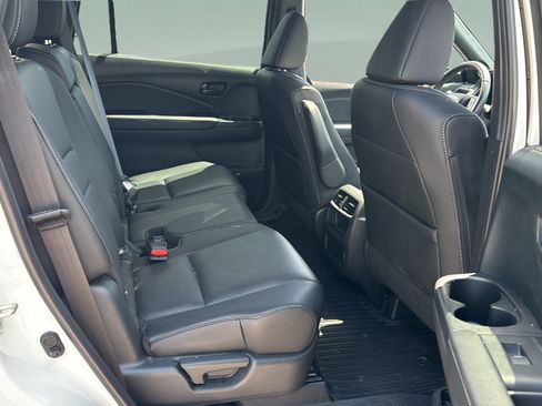 Certified 2023 Honda Passport EX-L image 20
