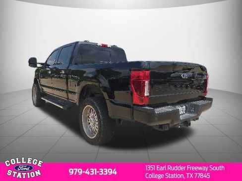 Used 2022 Ford F250 Lariat w/ Lariat Ultimate Package AWD/4WD image 7