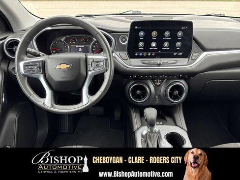 Used 2023 Chevrolet Blazer LT w/ Convenience Package AWD/4WD image 32