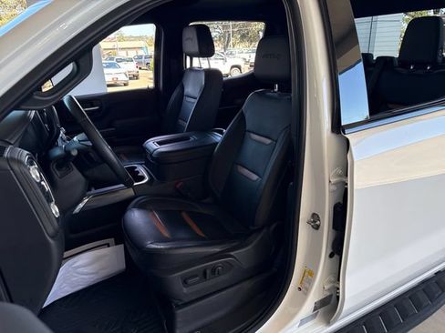 Used 2021 GMC Sierra 1500 AT4 AWD/4WD image 9