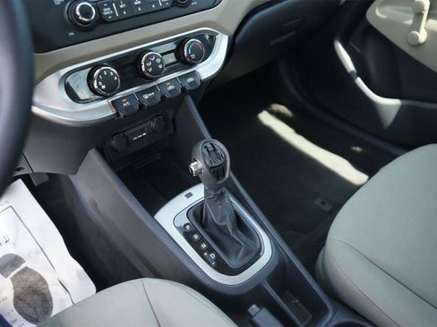 Used 2014 Kia Rio LX FWD image 28