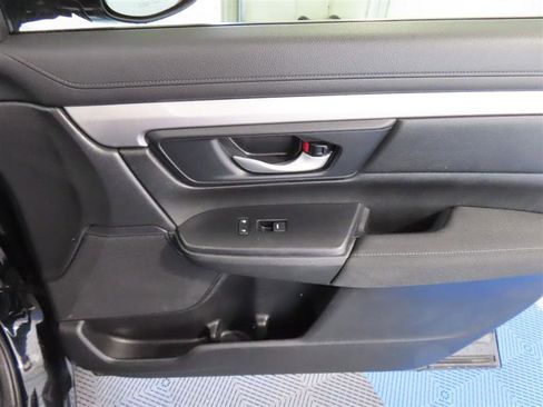 Used 2021 Honda CR-V LX image 30