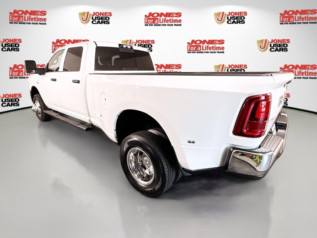 Used 2026 RAM 3500 Tradesman AWD/4WD image 2