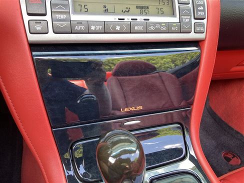 Used 2007 Lexus SC 430 Convertible RWD image 28