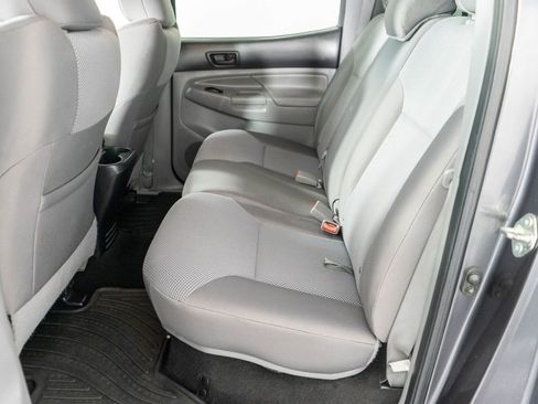 Used 2014 Toyota Tacoma 4x4 Double Cab w/ TRD Sport Package image 11