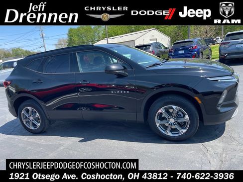 Used 2024 Chevrolet Blazer LT w/ Convenience Package FWD image 1