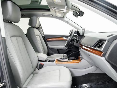 Used 2021 Audi Q5 2.0T Premium Plus image 21