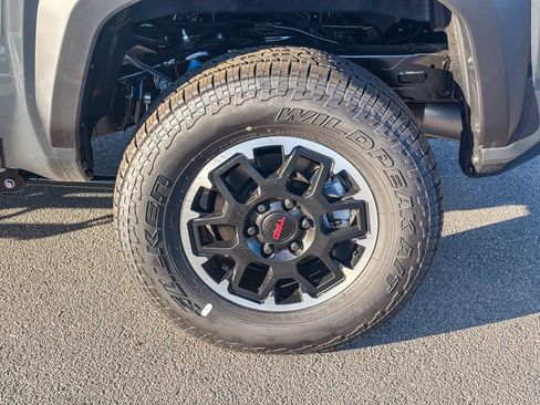 New 2026 Toyota Tacoma TRD Off-Road AWD/4WD image 12