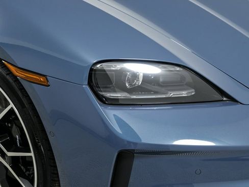 New 2026 Porsche Taycan 4 image 38