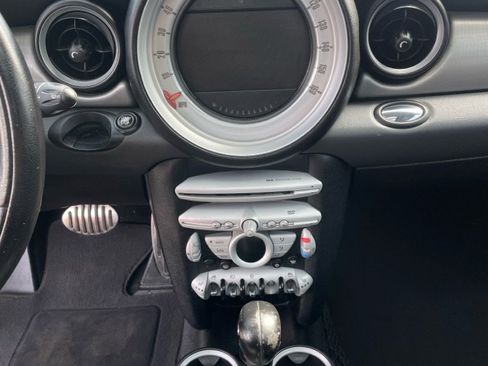 Used 2009 MINI Cooper Clubman S image 5