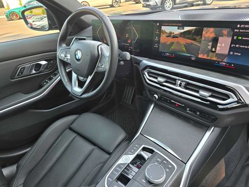 Used 2023 BMW 330i xDrive Sedan w/ Premium Package AWD/4WD image 10