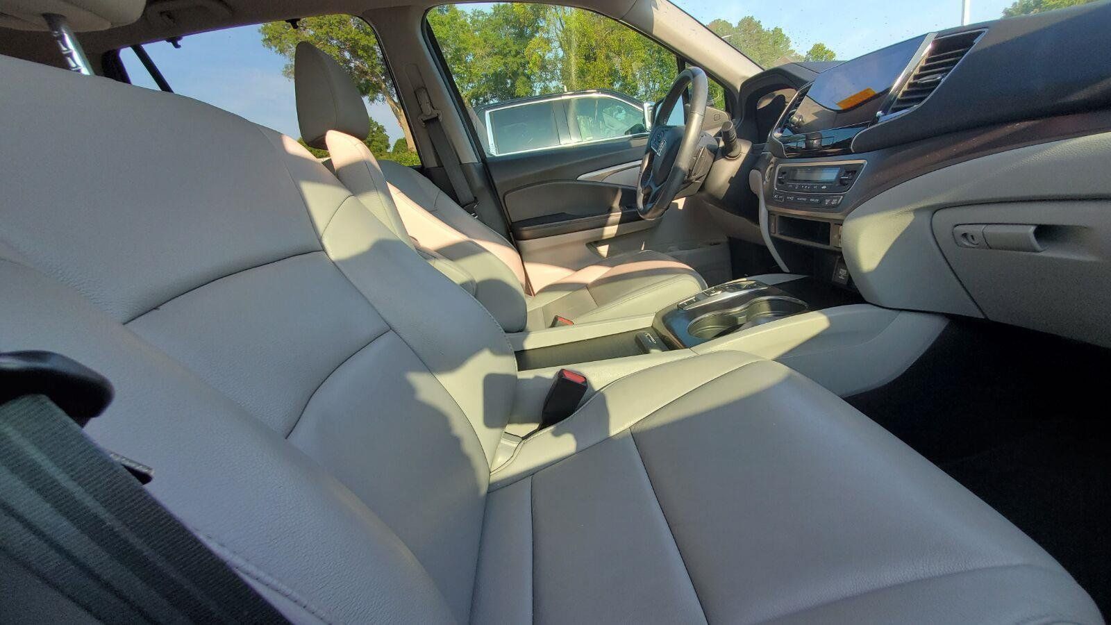 Used 2022 Honda Pilot EX-L image 4