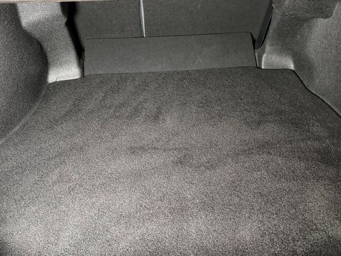 Used 2020 Toyota Camry SE w/ Convenience Package image 21