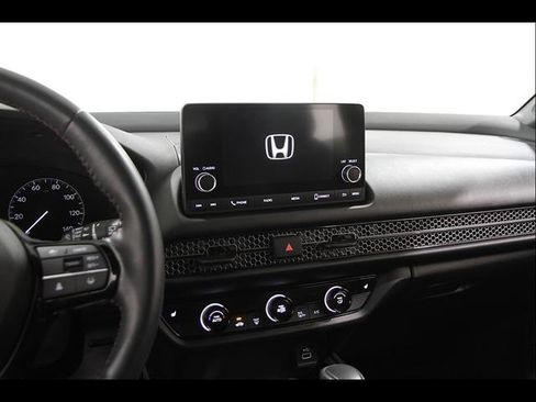 Used 2024 Honda HR-V Sport image 9