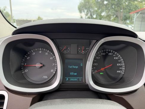 Used 2010 Chevrolet Equinox LTZ FWD image 11