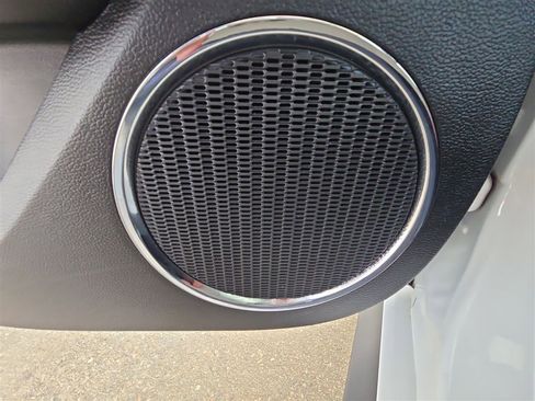 Used 2023 Ford Mustang Premium image 22