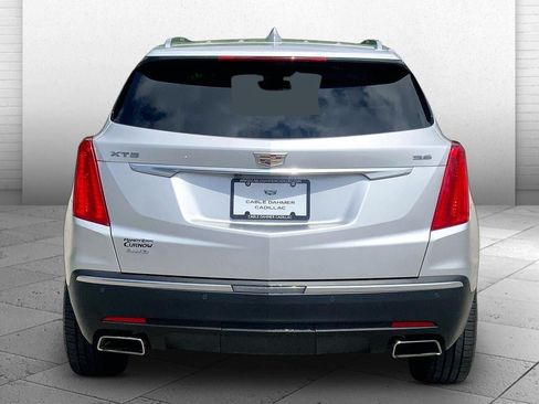 Used 2019 Cadillac XT5 Premium Luxury AWD/4WD image 3