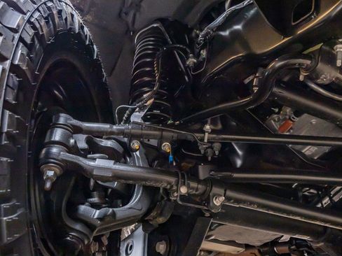 Used 2024 Ford F350 Platinum image 14