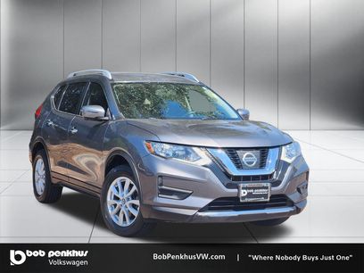 Used 2017 Nissan Rogue SV w/ SV Premium Package