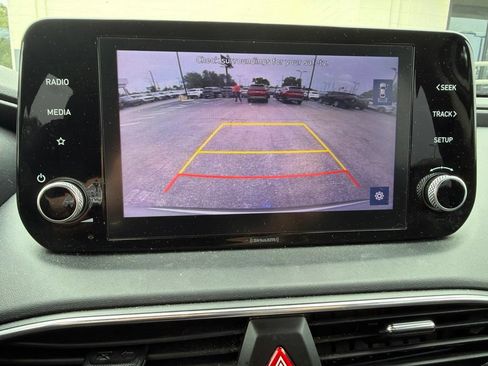 Used 2022 Hyundai Santa Fe SEL FWD image 10