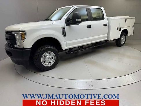 Used 2019 Ford F250 XL w/ Power Equipment Group AWD/4WD image 1