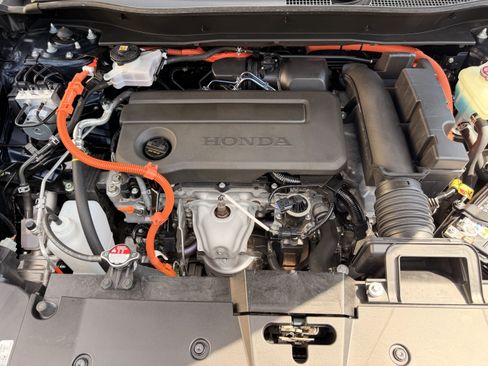 Used 2024 Honda CR-V Sport-L image 30