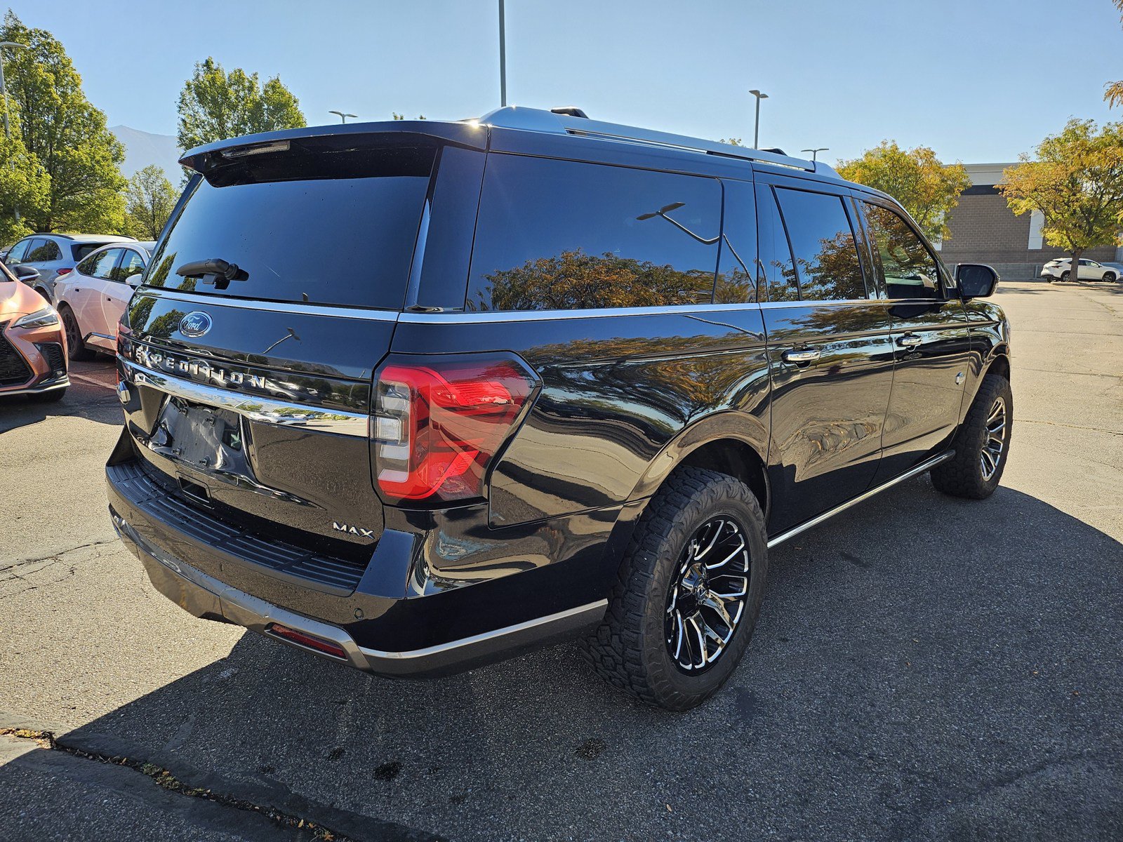 Used 2023 Ford Expedition Max King Ranch AWD/4WD image 5