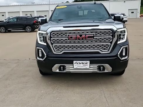 Used 2022 GMC Sierra 1500 Denali w/ Denali Premium Package AWD/4WD image 3