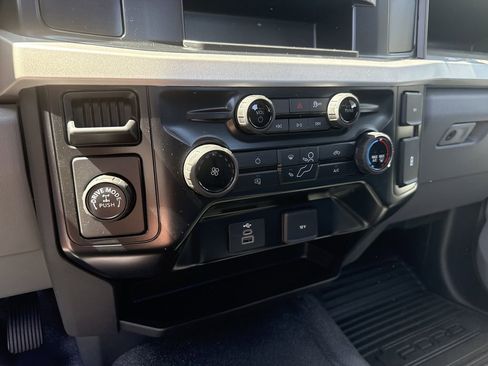 New 2026 Ford F350 XL w/ XL Driver Assist Package RWD image 26
