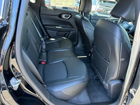 New 2026 Jeep Compass Latitude AWD/4WD image 16