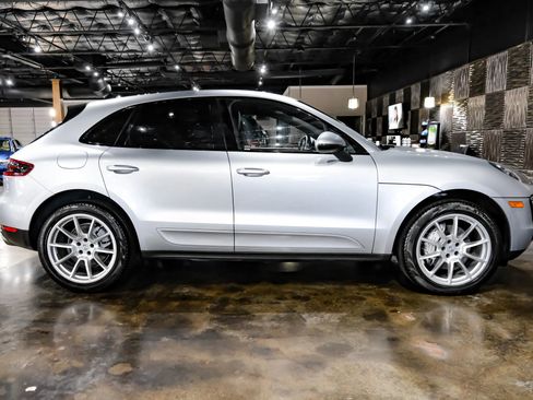 Used 2018 Porsche Macan S AWD/4WD image 5