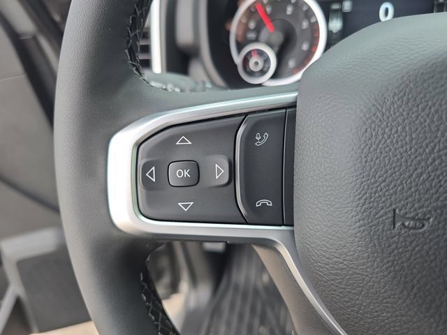 New 2026 RAM 3500 Big Horn AWD/4WD image 23