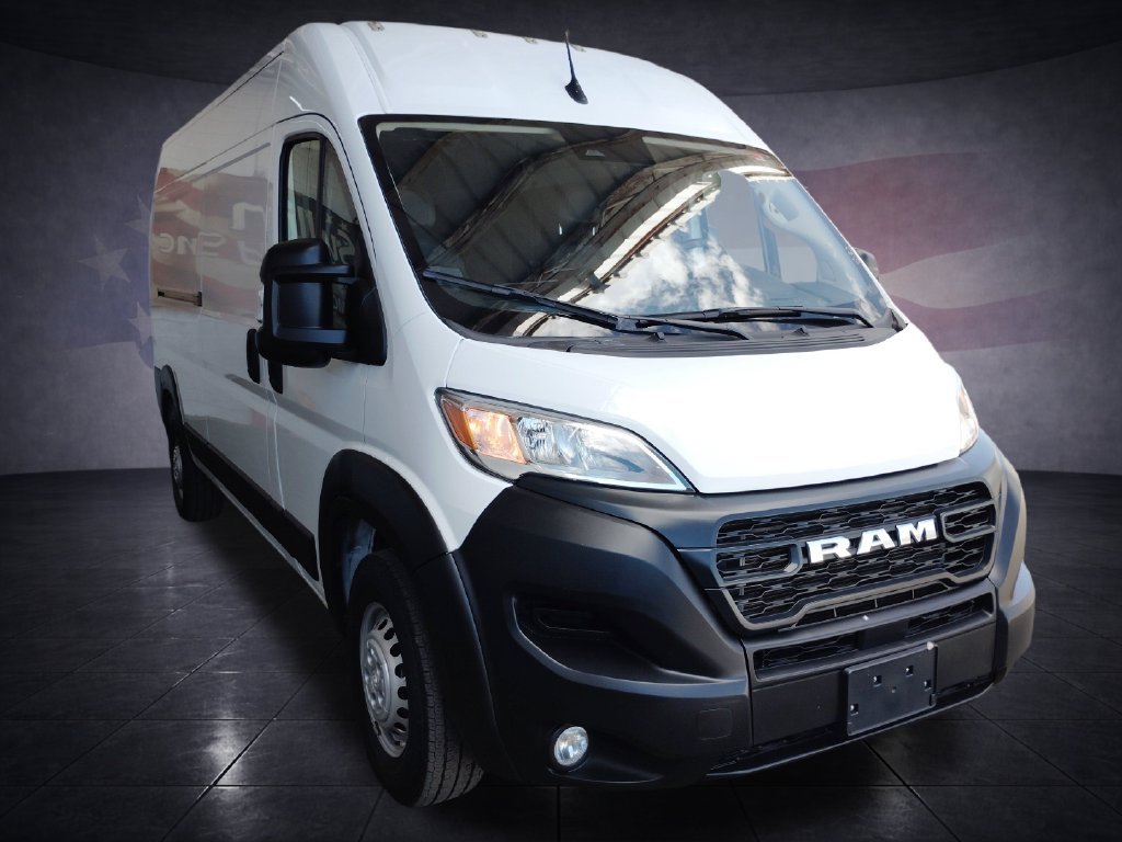 Used 2024 RAM ProMaster 2500 w/ Convenience Group FWD image 7