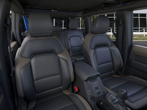 New 2025 Ford Bronco Big Bend image 10