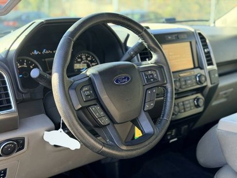 Used 2015 Ford F150 XLT w/ Equipment Group 302A Luxury image 7