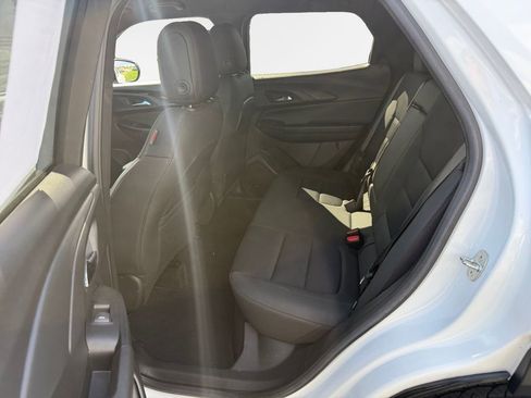 Certified 2023 Chevrolet TrailBlazer RS AWD/4WD image 24