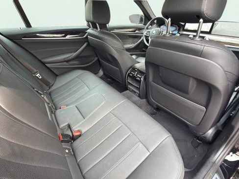 Used 2023 BMW 530i w/ Convenience Package RWD image 24