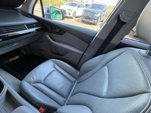 Used 2019 Audi Q7 Premium Plus image 50