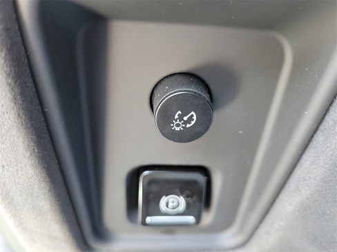 Used 2022 Chevrolet Corvette Stingray Premium Cpe image 15