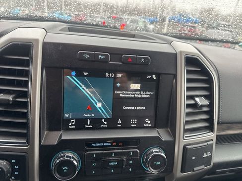 Used 2018 Ford F150 Lariat image 31